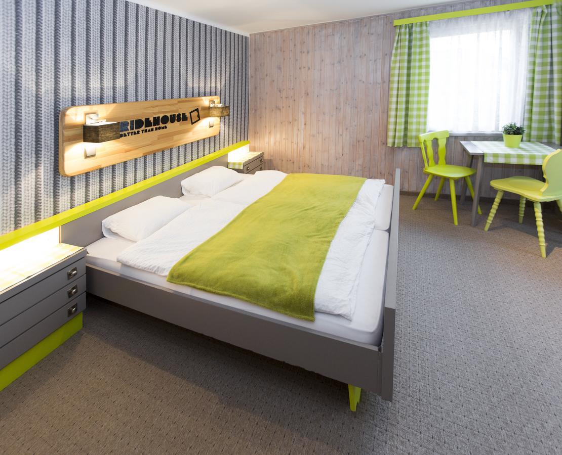 Ridehouse Bed & Breakfast Schladming Ngoại thất bức ảnh
