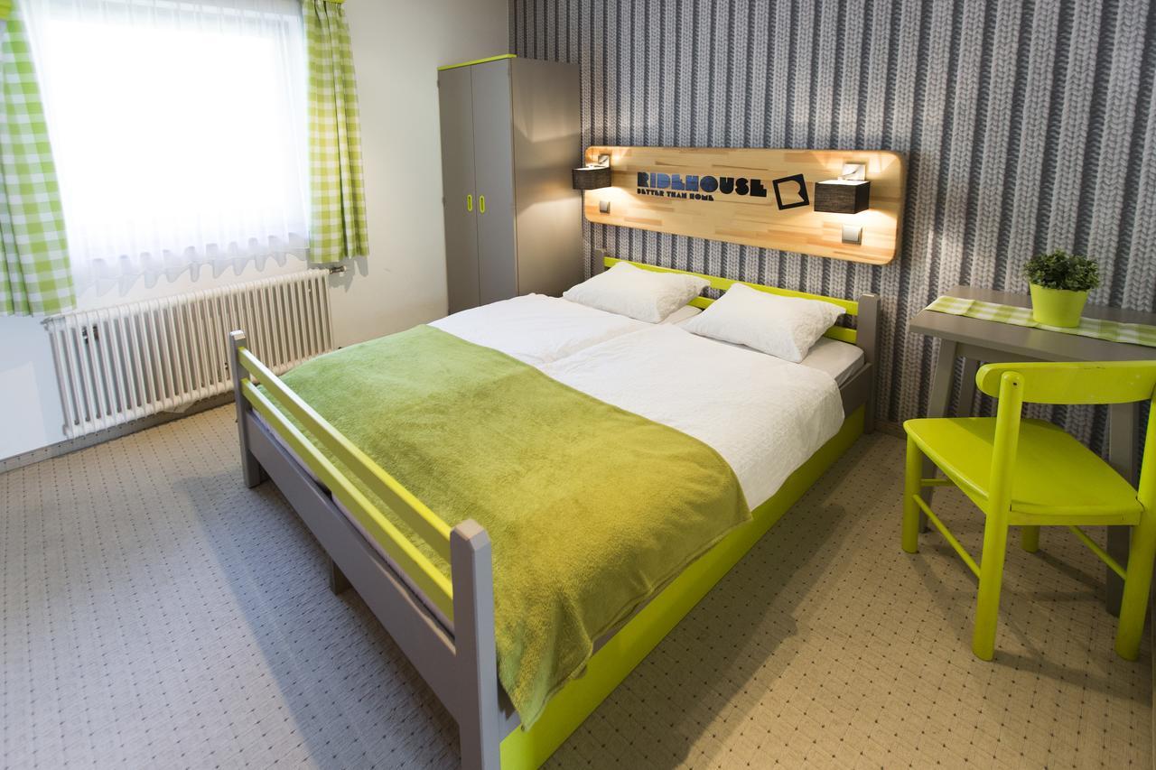 Ridehouse Bed & Breakfast Schladming Ngoại thất bức ảnh
