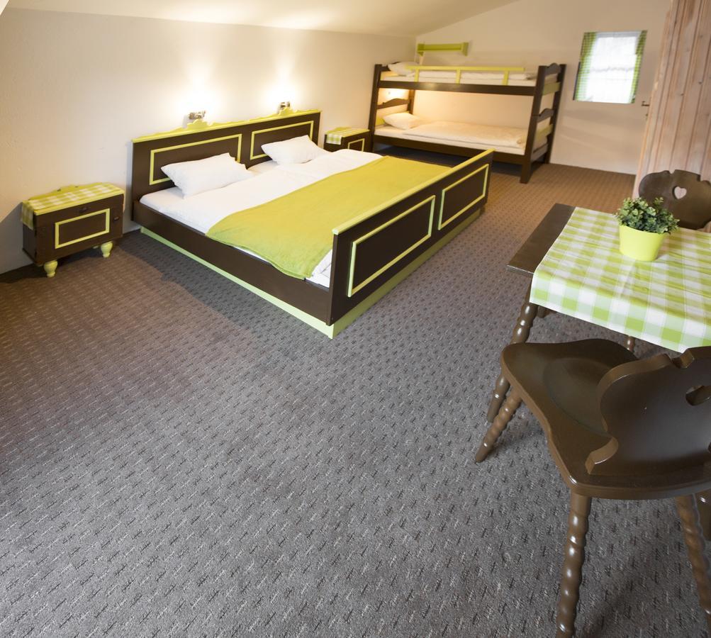 Ridehouse Bed & Breakfast Schladming Ngoại thất bức ảnh