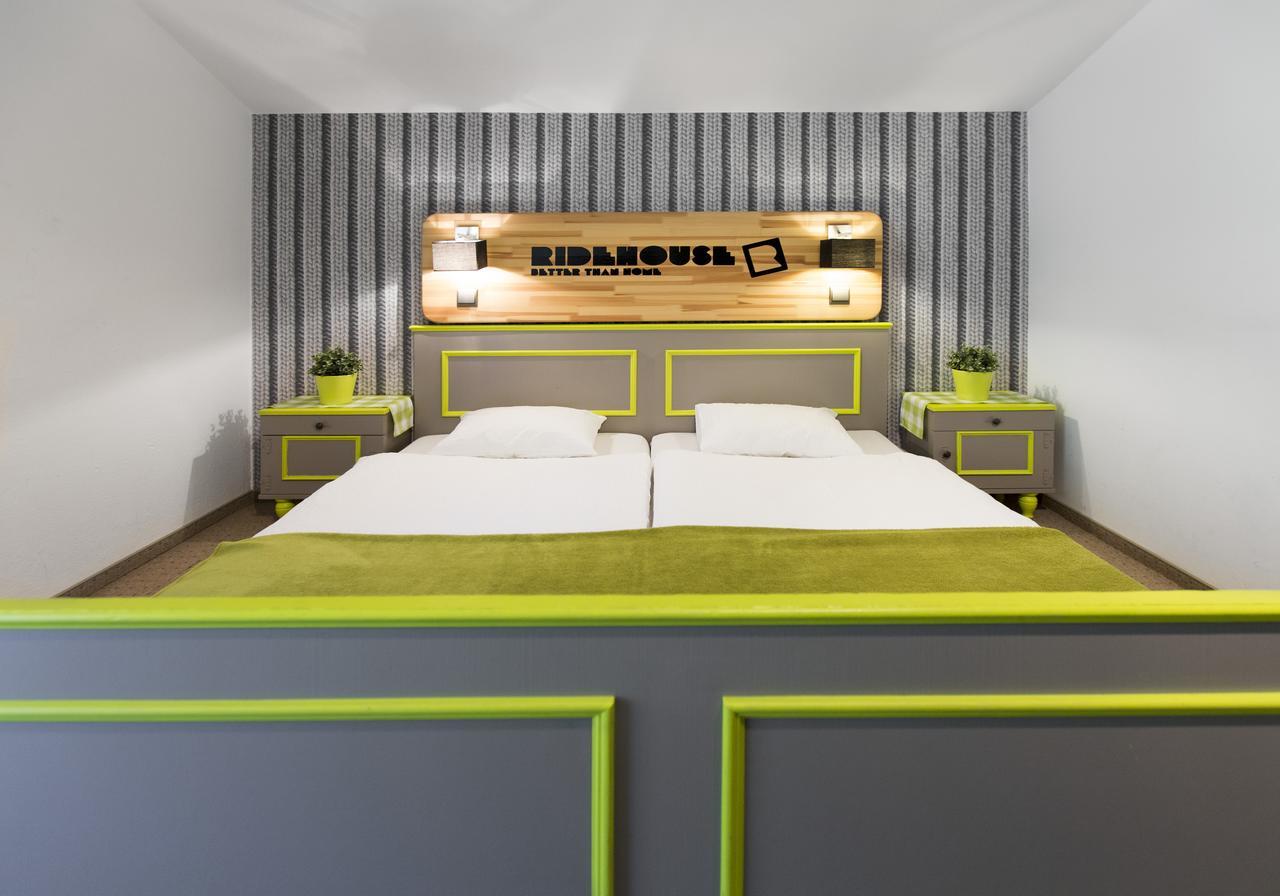Ridehouse Bed & Breakfast Schladming Ngoại thất bức ảnh